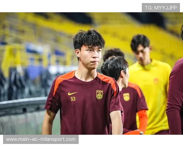 国足中场王钰栋价值解析，李昊未来守门的优势分析，王钰栋足球