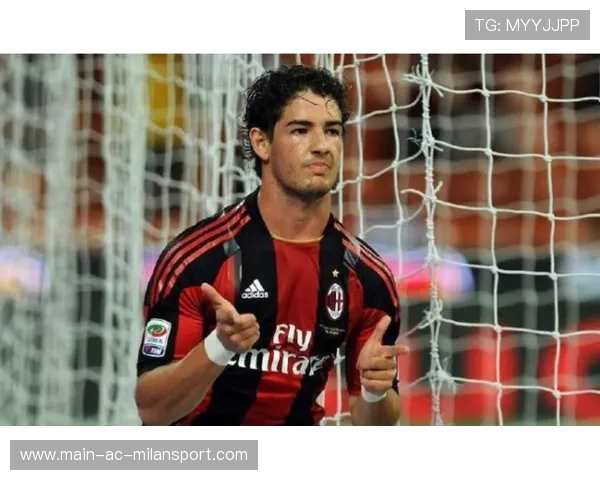 克服外力干扰，格里马尔多称球队齐力把胜利扛回家，齐力格尔演员