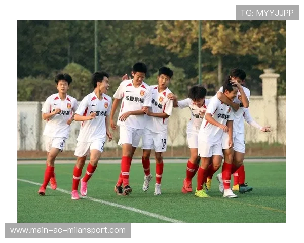 青训项目是否重视对家长的教育与沟通机制，青训政策