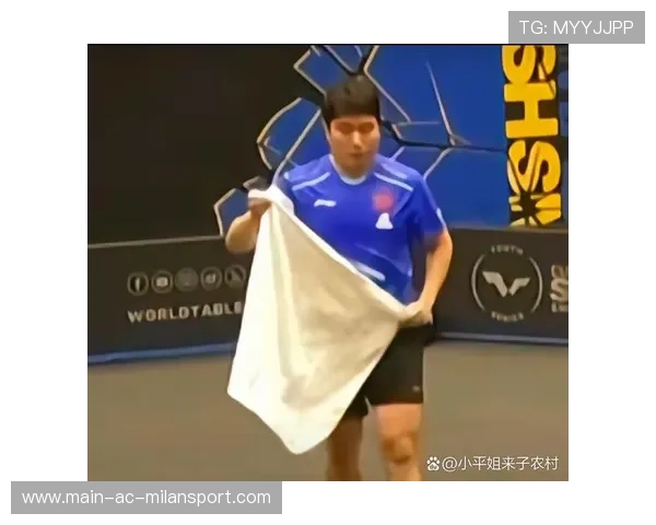 网球公开赛外场练习赛吸取赛场经验，网球场外指导